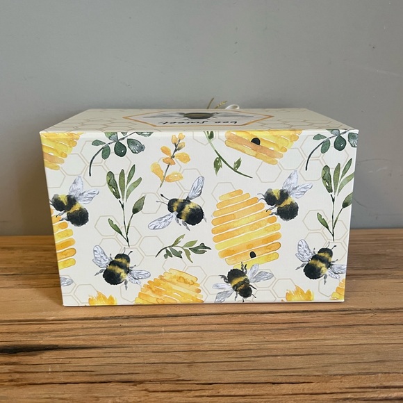 NWT large rectangular storage box - Picture 4 of 8